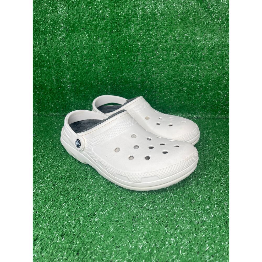 Crocs White Faux Fur Lined  Slip On Clogs Dual Comfort Unisex Size M 8 W 10